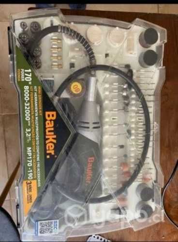 Herramienta multiuso bauker