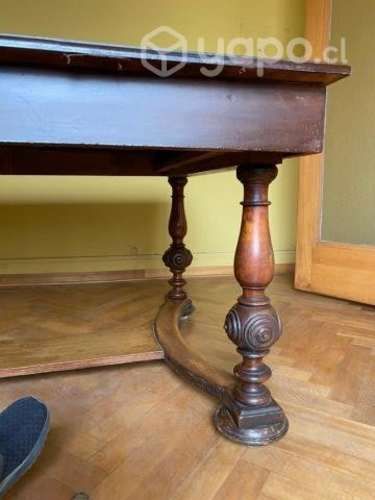 Comedor antiguo de estilo Chileno de Lingue