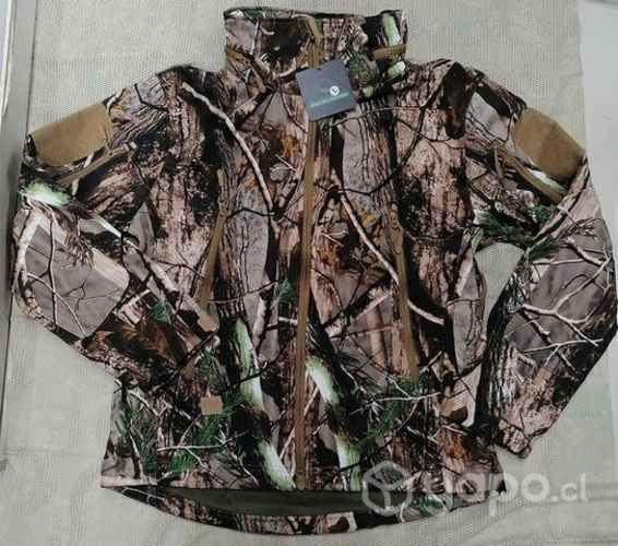 Softshell camuflaje