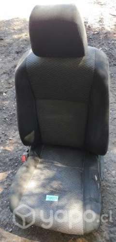 Juego Asientos Detalle (THD015) Toyota Hilux 2.4