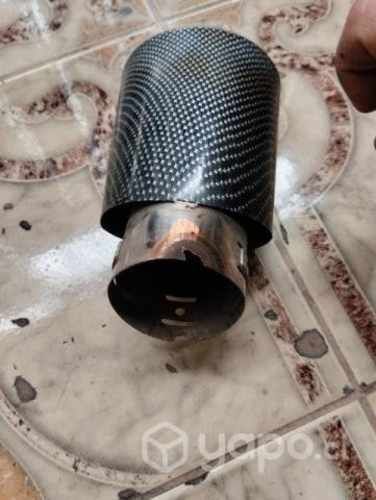 Punta de escape usada