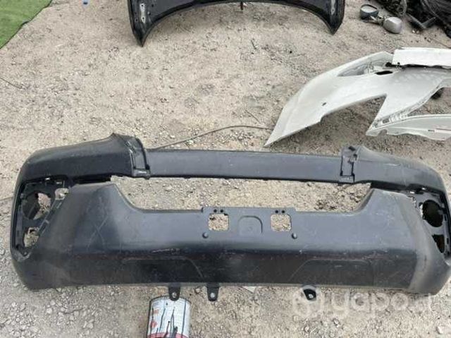 Parachoque Toyota fortuner