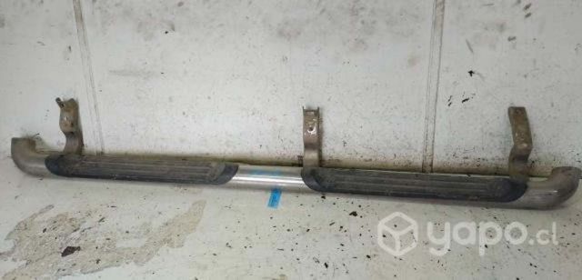 Pisadera Derecha (FRF036) Ford Ranger 3.2 Diesel