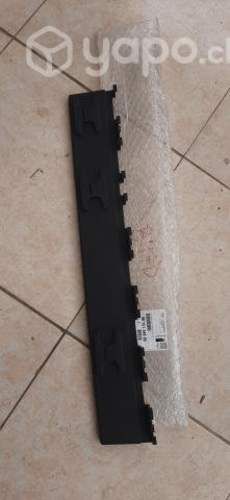 Moldura de parachoques citroen c3