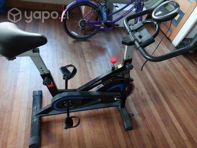 Bicicleta spinnig como nueva