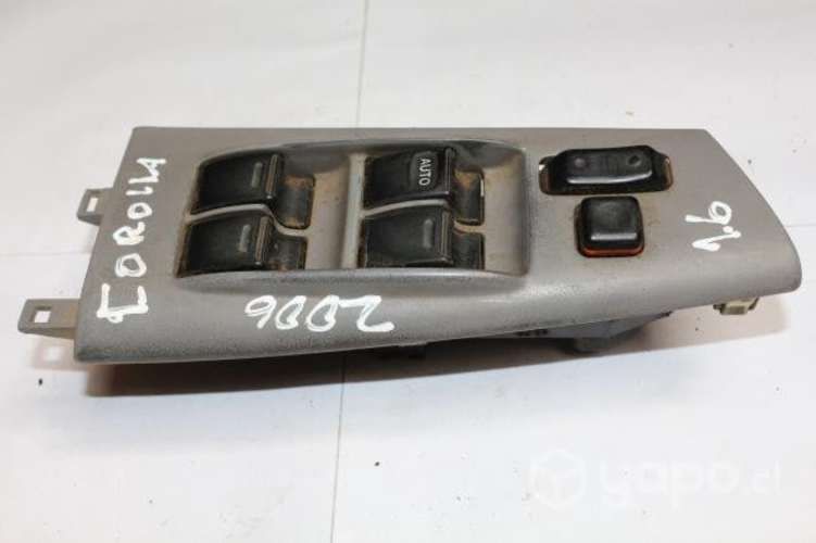 Botonera Toyota Corolla 1.6 2006
