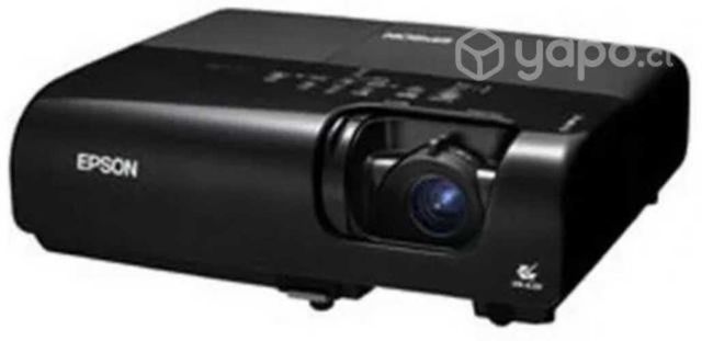 Proyector Epson PowerLite 77c / poco uso