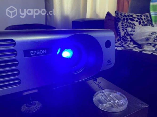 Proyector Epson PowerLite 81p