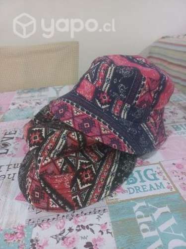 Gorras cubo reversibles