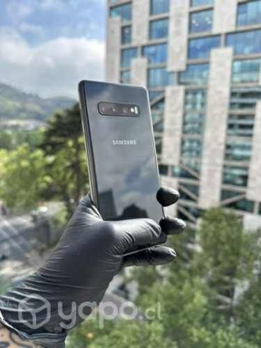 Samsung Galaxy S10 Plus negro, usado buen estado