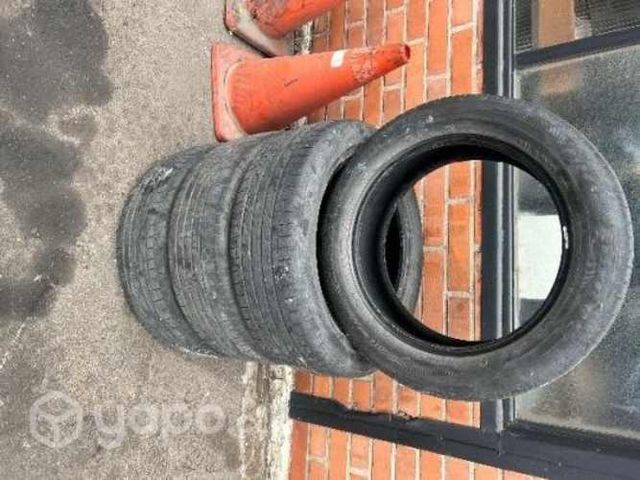 Neumático 225/55/18