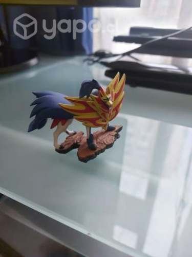 Pokémon zamazenta figura