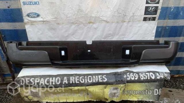 Parachoque trasero Nissan Navara
