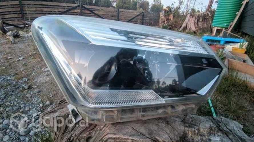 Foco derecho Chevrolet D-Max