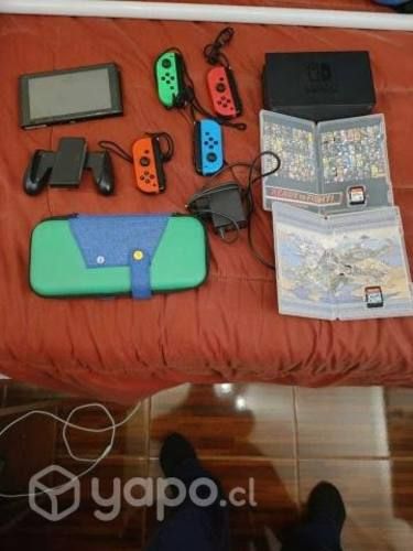 Nintendo Switch + 2 juegos + 4 Joycon