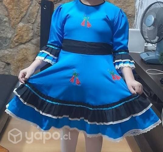 Vestido de cueca talla 16