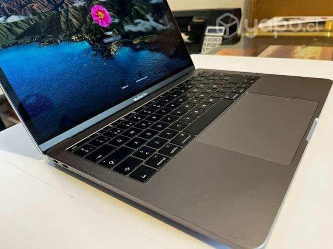 MacBook Pro 13 space grey retina