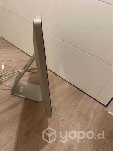 Apple Thunderbolt Display 27 monitor