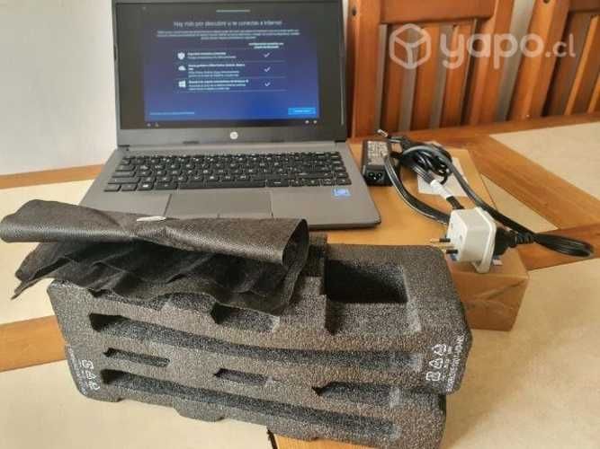 Computador HP (casi sin nada de uso)