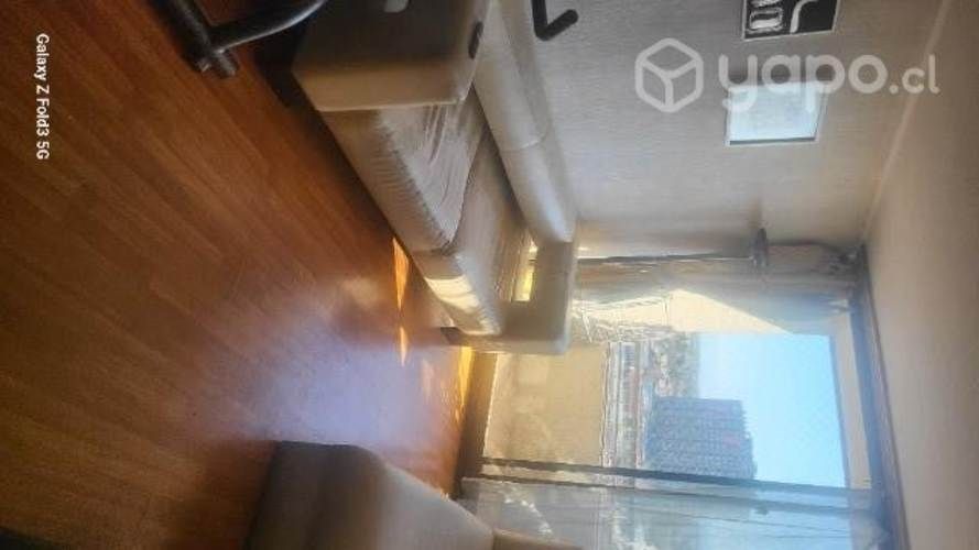 Habitación al lado del metro