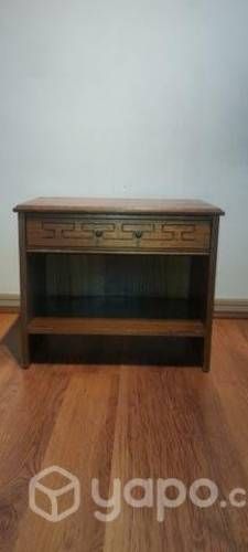 Velador madera excelente estado