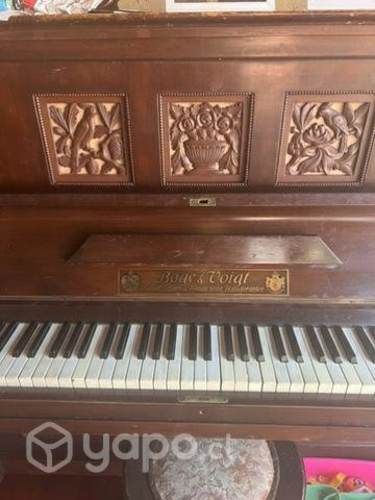 Piano Vertical Alemán Bogs & Voigt