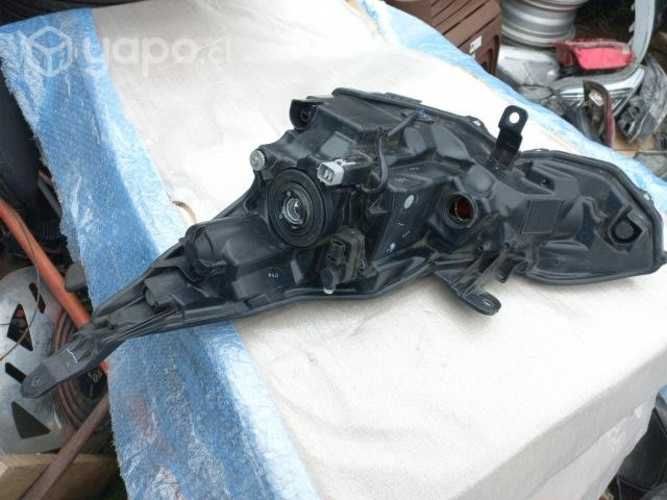 Óptico derecho Toyota AYGO ORIGINAL 2023