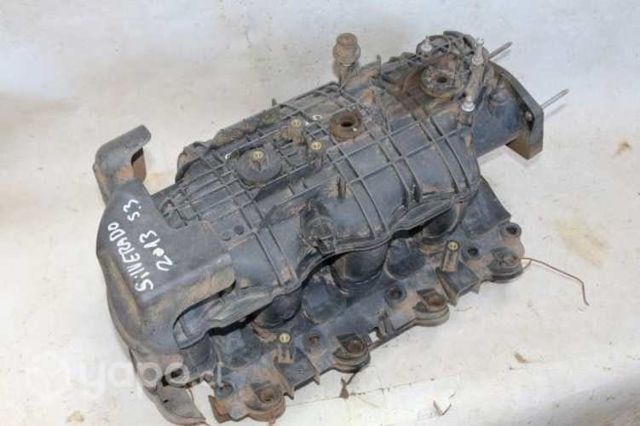 Multiple de admisión Chevrolet Silverado 5.3 2013