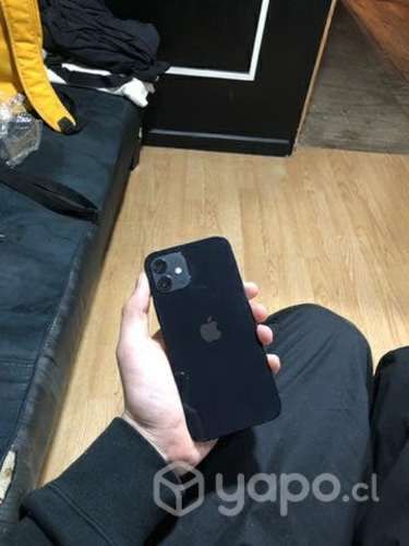 Celular IPhone 12