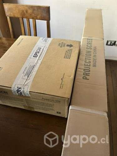 Proyector Epson S39,con telón , ambos sellados
