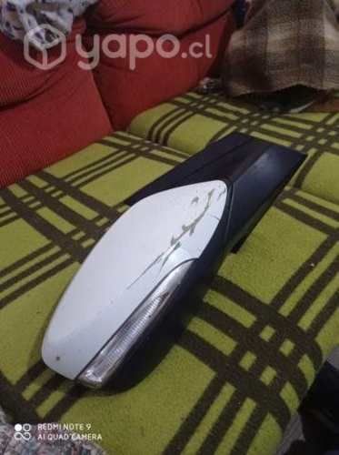 Espejo hiunday accent eléctrico