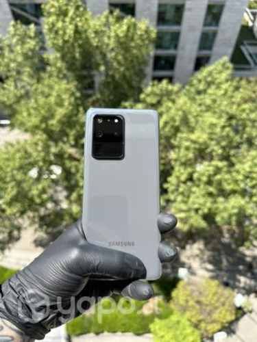 Samsung Galaxy S20 Ultra, usado en perfecto estado