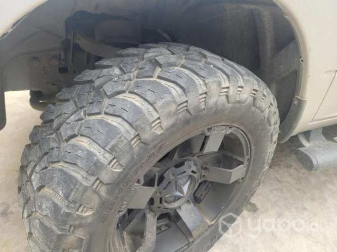 Llantas y neumáticos