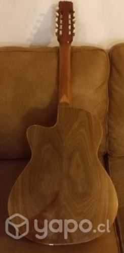 Guitarra de 10 cuerdas