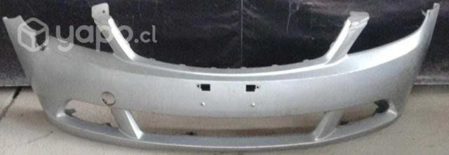 Parachoque delantero voleex c30