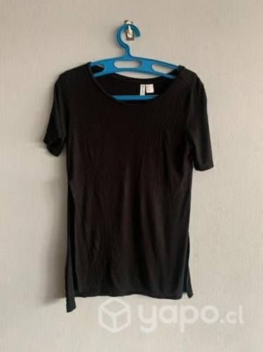 Polera H&M, un básico en talla S