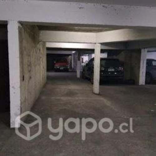 Arriendo estacionamiento Las Condes