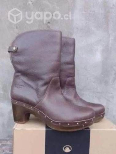 Botas UGG 100% Cuero N° 40