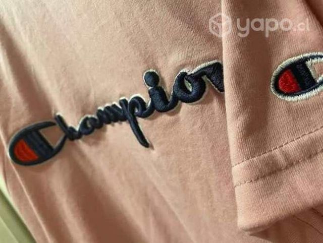 Polera Champion