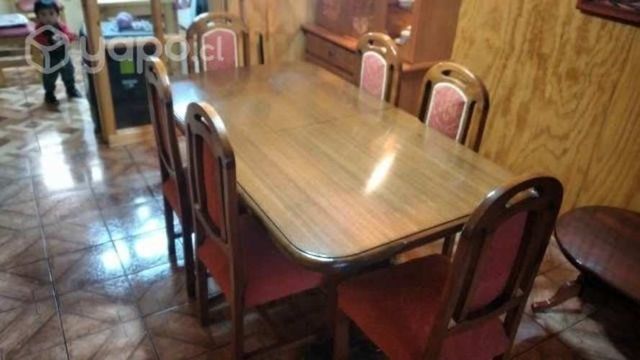 Comedor con 6 sillas