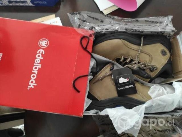 Zapatos de seguridad talla 42 nuevos