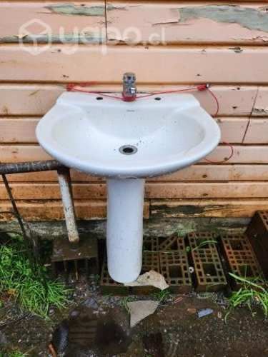 Lavamanos con pedestal