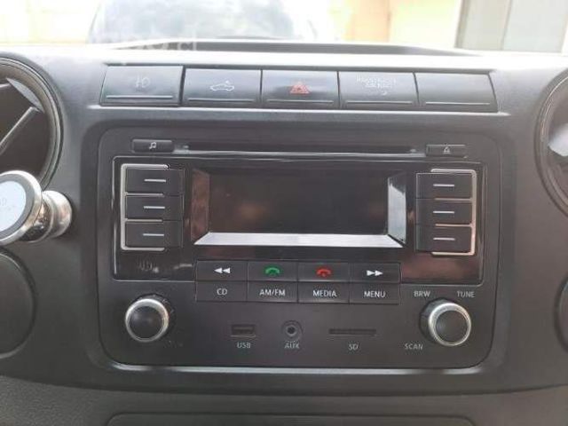 Radio original Amarok con código SAFE