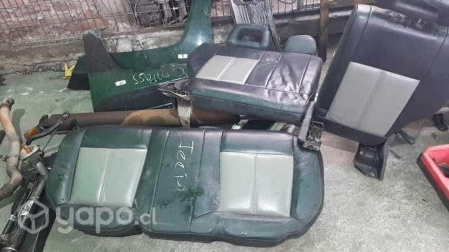 Butaca de cuero compass 2010