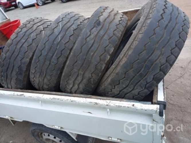 Vendo neumáticos