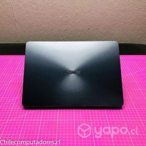 Asus ZENBOOK 14 Core i7 FHD Garantía