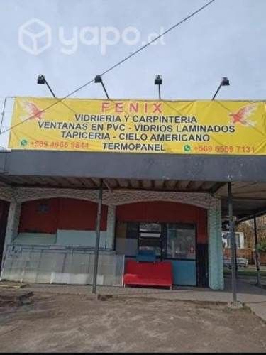 Vendo con derecho a llave , vidrieria -muebleria