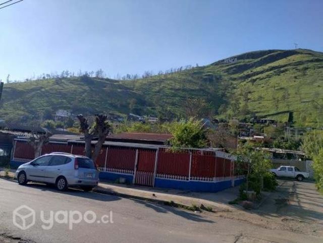 Casa esquina y amplia