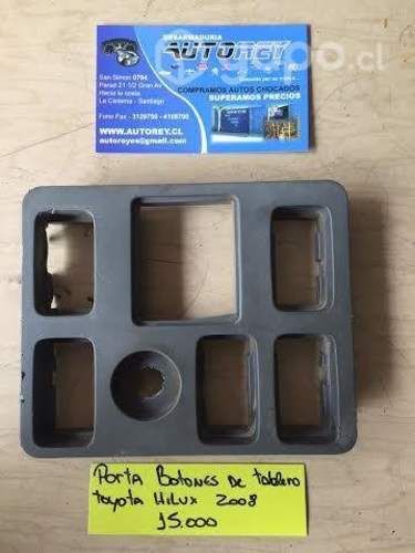 Porta botones de tablero Toyota Hilux 2007 al 2015
