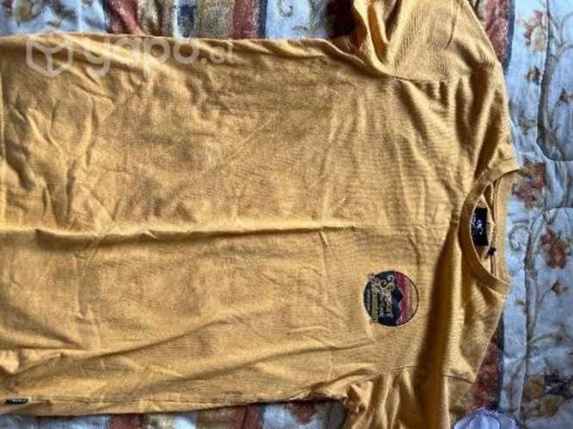 Poleras hombre talla S